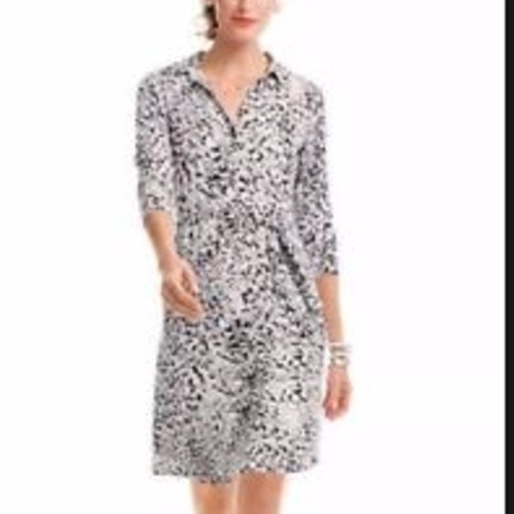 Cabi animal print collar Button down 3/4 sleeve summer vibes dress size small.